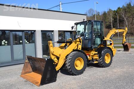 CATERPILLAR 908 M